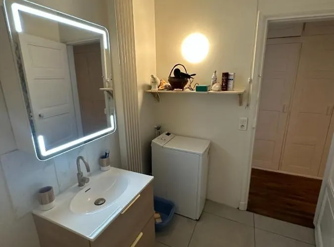 Beautiful Bright - Close To The Seine Apartament Paryż